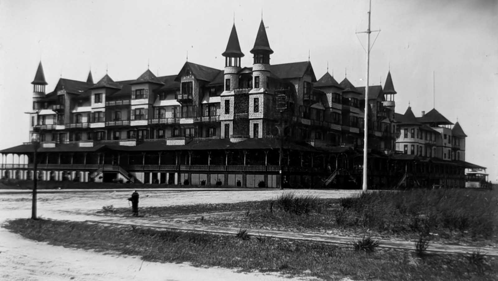 The Baldwin Hotel, Beach Haven, New Jersey, circa 1900